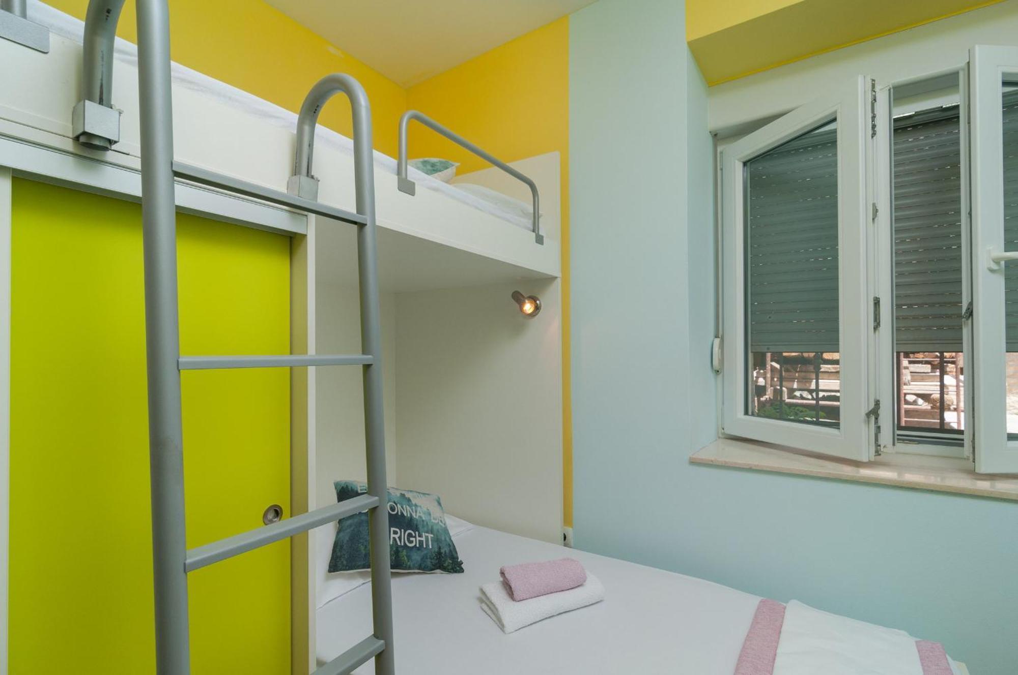 Split Center Apartment Екстер'єр фото
