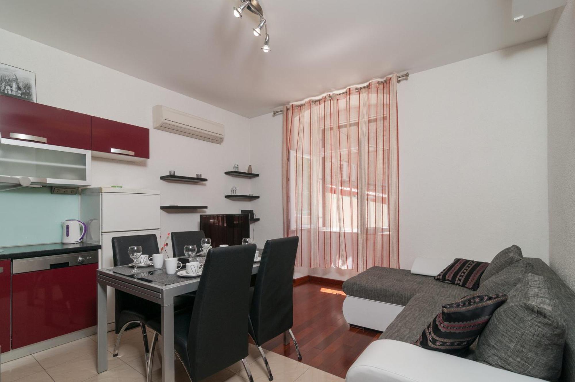 Split Center Apartment Екстер'єр фото