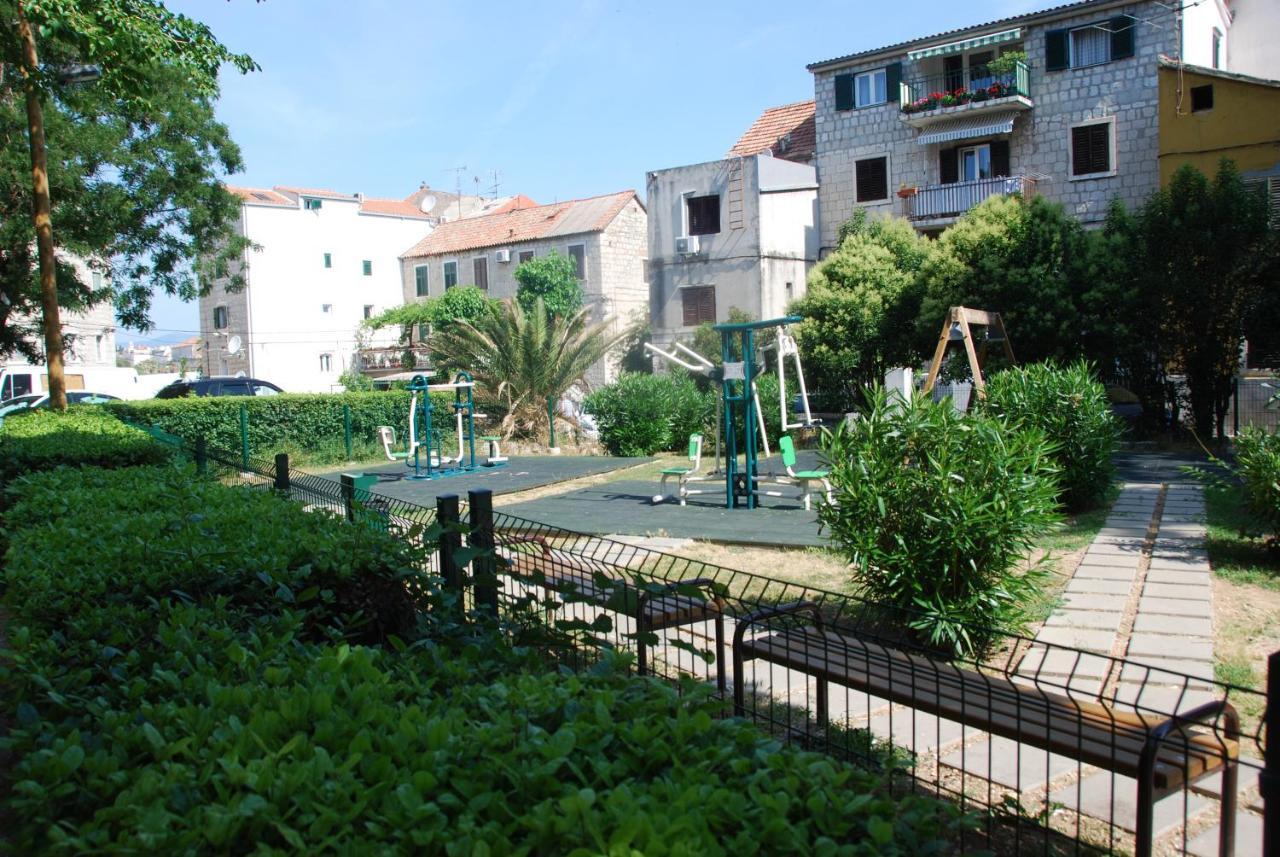 Split Center Apartment Екстер'єр фото